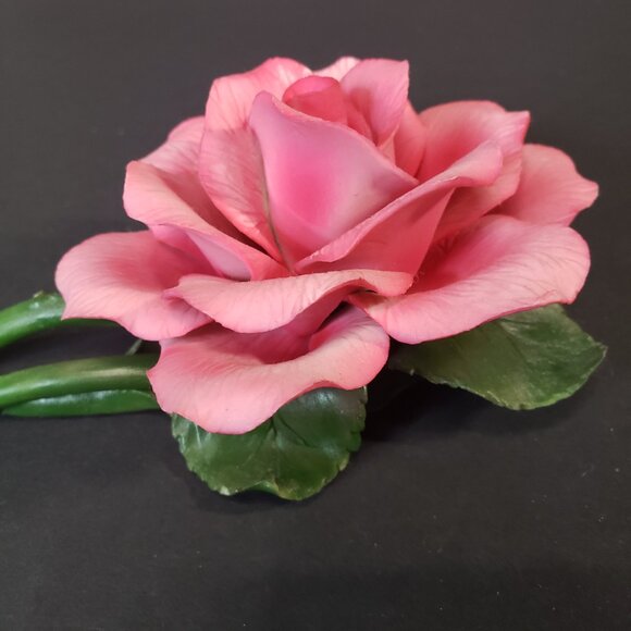 Beautiful Vintage Fabar Capodimonte Porcelain Pink Rose Figurine 6" FLAW - Picture 5 of 11